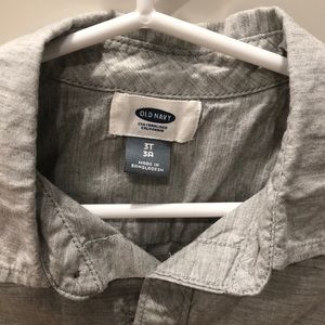 Old Navy Shirts & Tops - Old Navy button down shirt Old Navy Shirts & Tops - Old Navy button down shirt